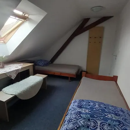 Bauernhof U Sykorky Ostrov (Central Bohemian)
